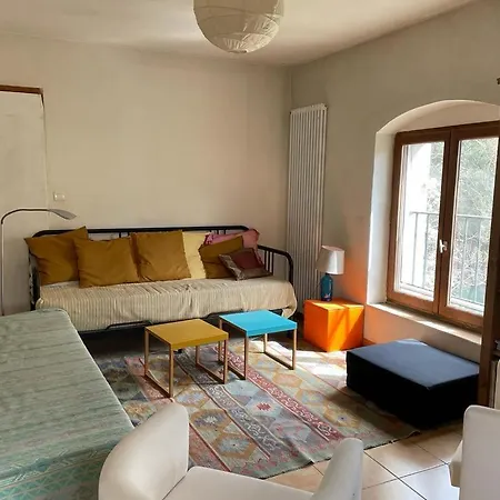 Дом отдыха Le Moulin De Mirande *