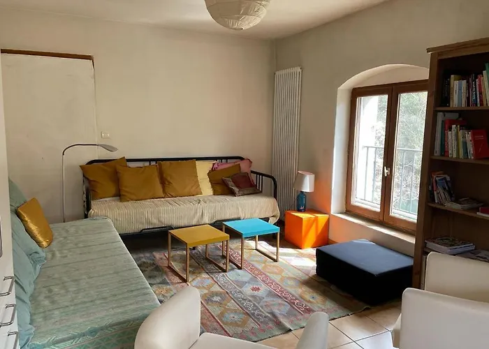 Dom wakacyjny Le Moulin De Mirande *